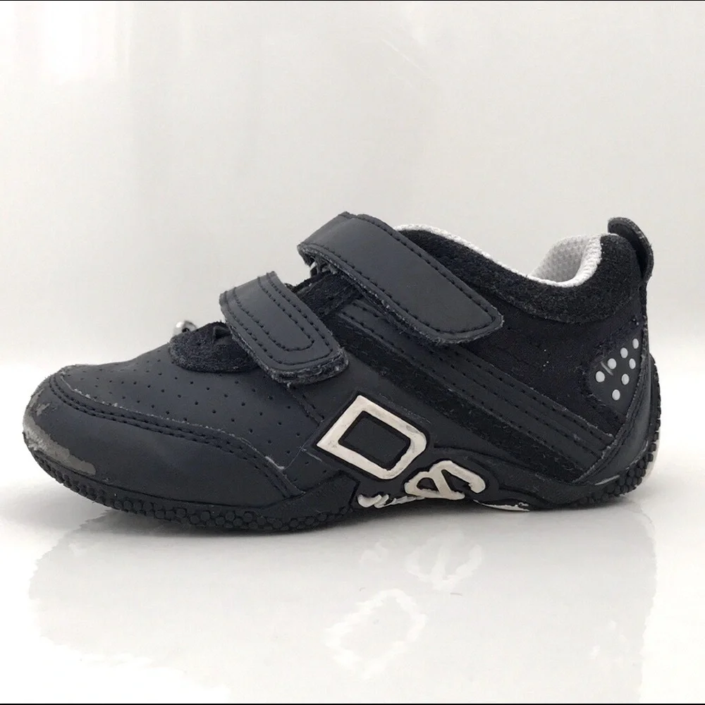D&G Junior Navy Sneakers Size‎ 25